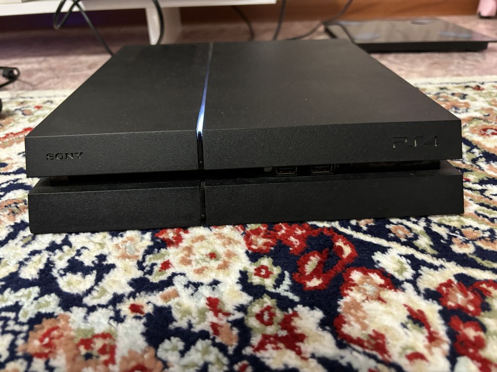 Play Station 4 slim, ps 4