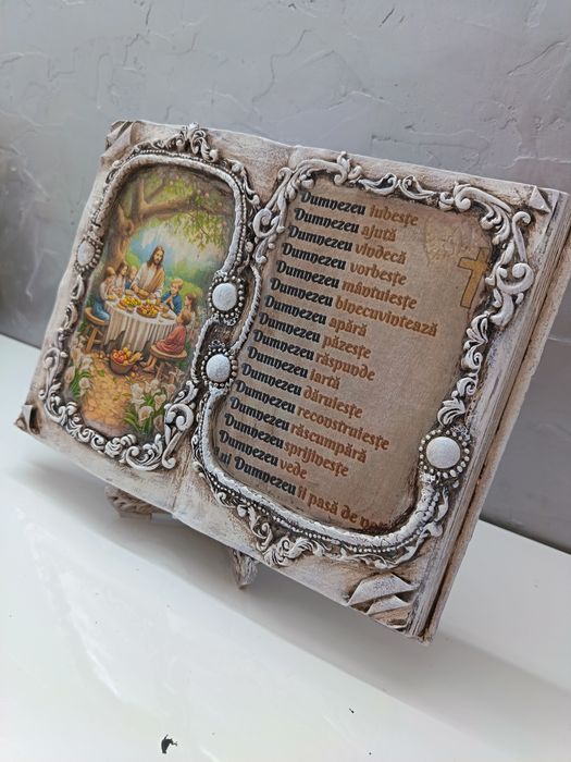 Tablou-icoană tip carte cu suport