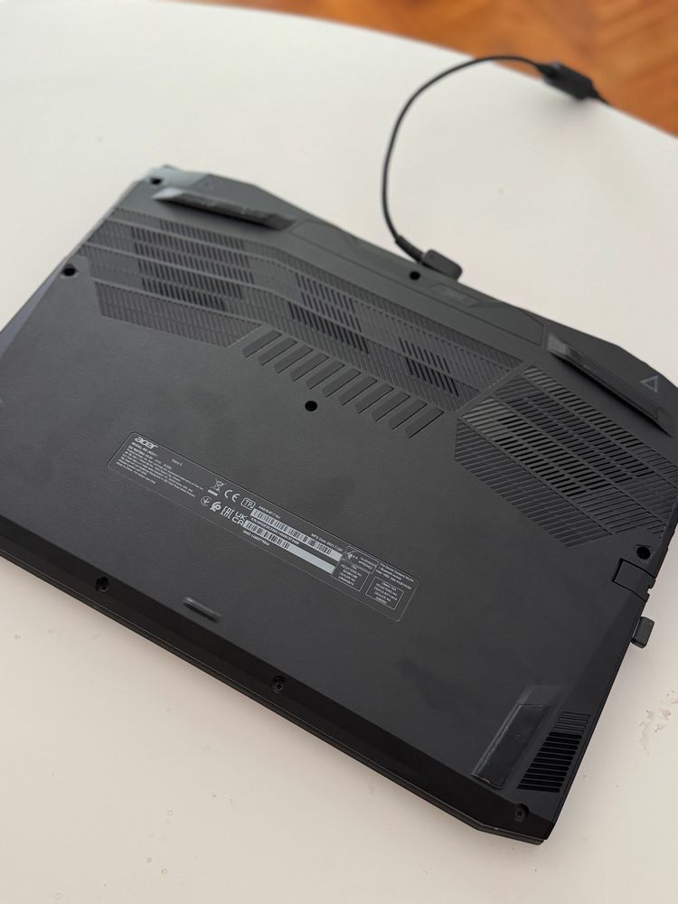 Лаптоп Acer Nitro 5 16gb RAM 1TB SSD