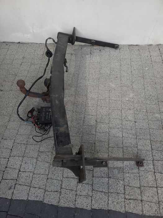 Теглич за МЕРЦЕДЕС-С класа