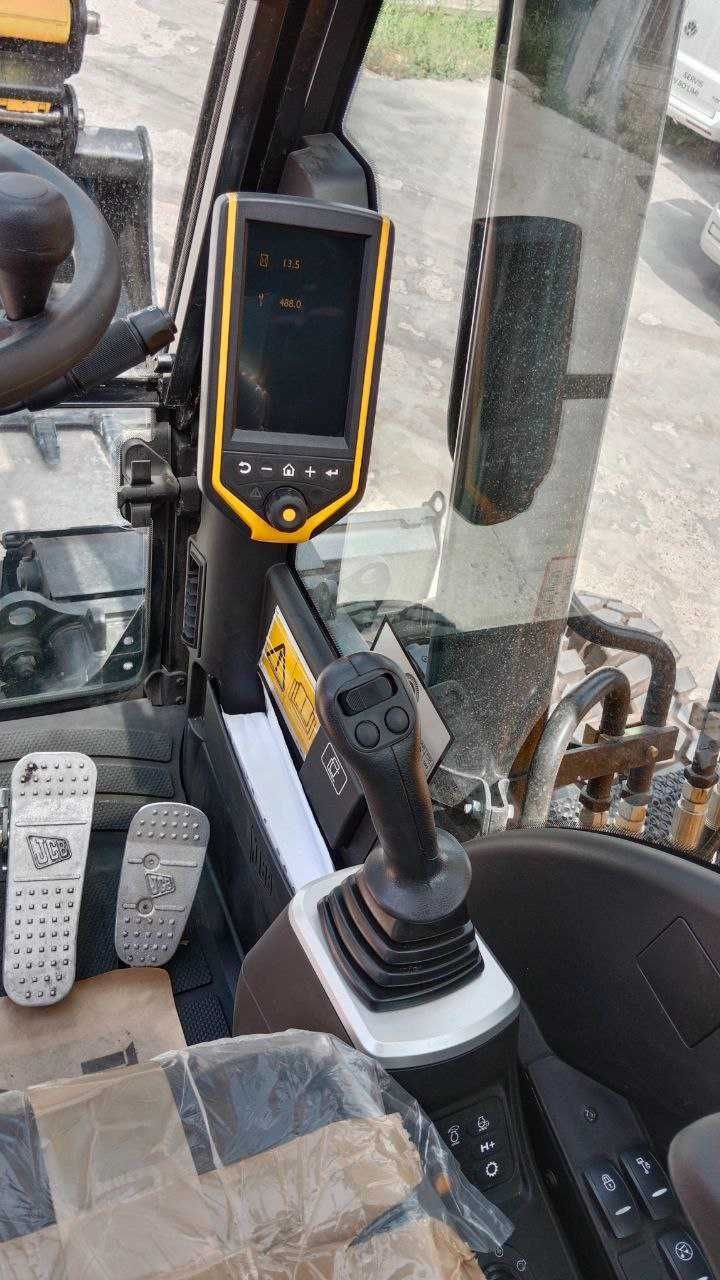 Продаётся экскаватор колесный JCB JS160. СКИДКА 180МЛН!