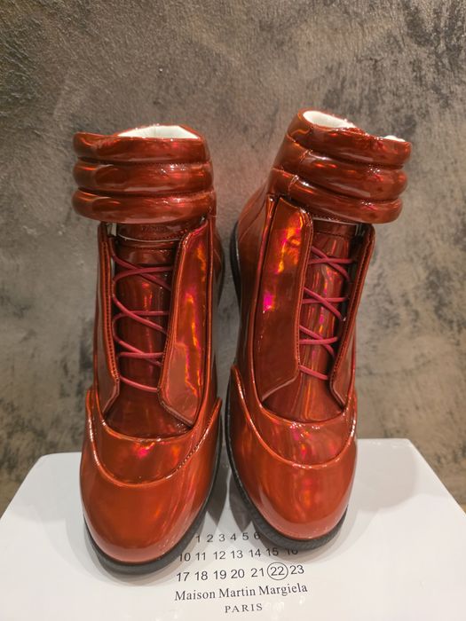 Vând Maison Margiela Red 43