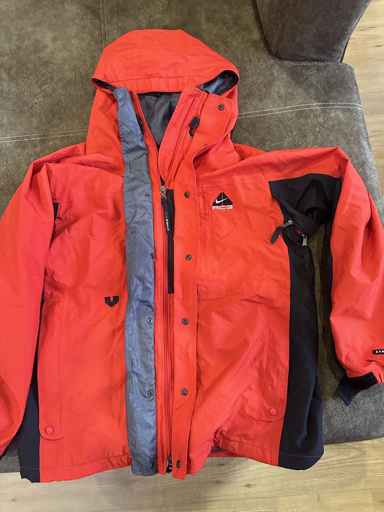 Nike ACG fit storm Jacket