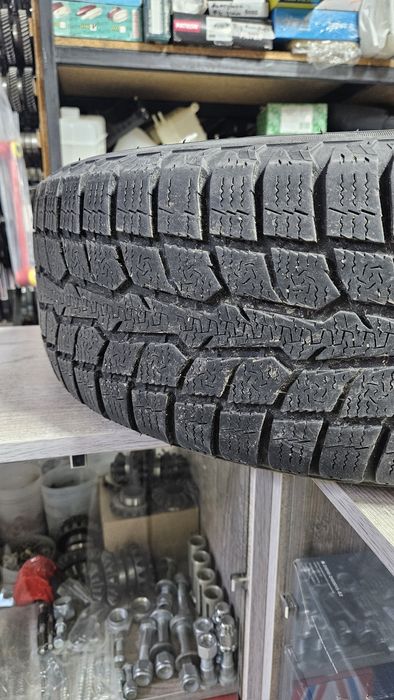 Зимняя липучка 195/65/R15 TOYO