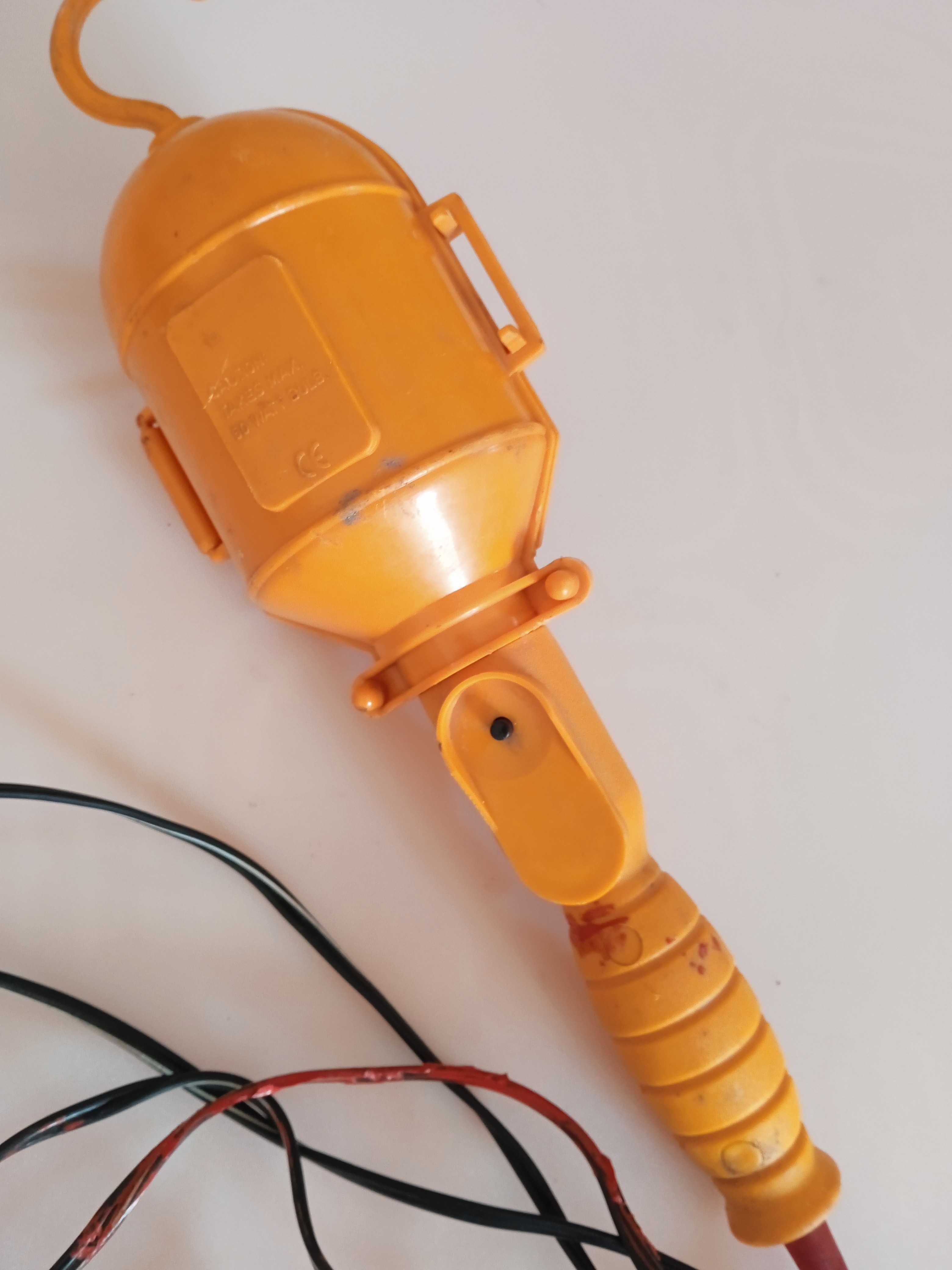 Лампа работна преносима и челна 12V