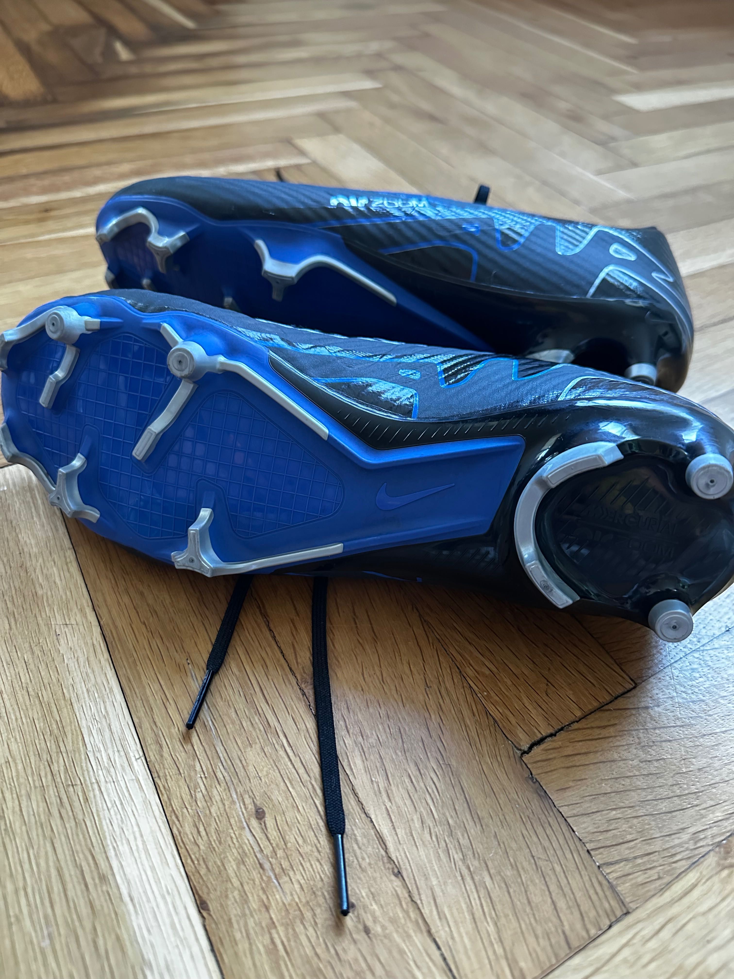 Nike бутонки N:43