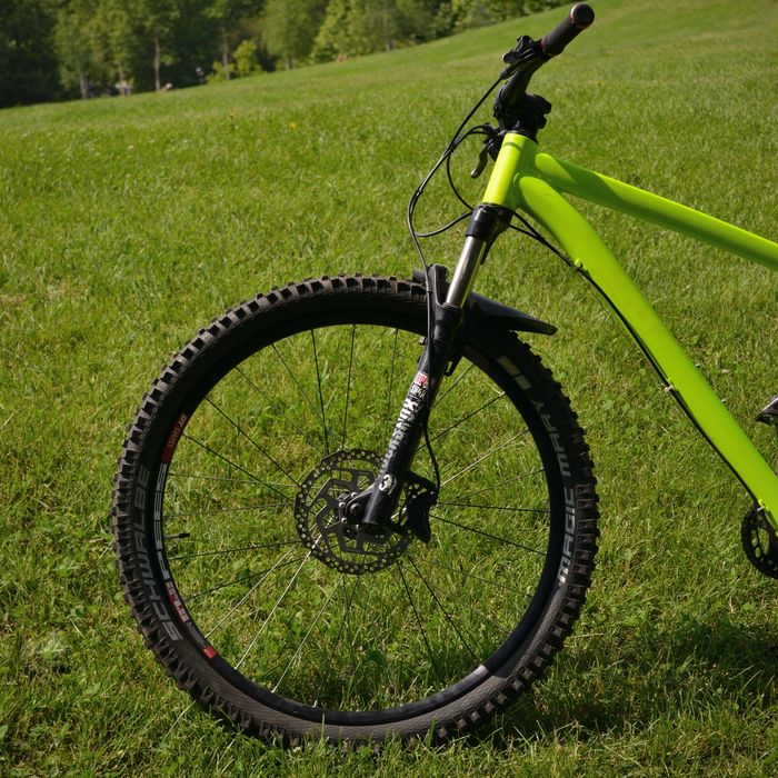 Bicicleta "DirtJumper" MTB 27.5" (facuta pe piese)
