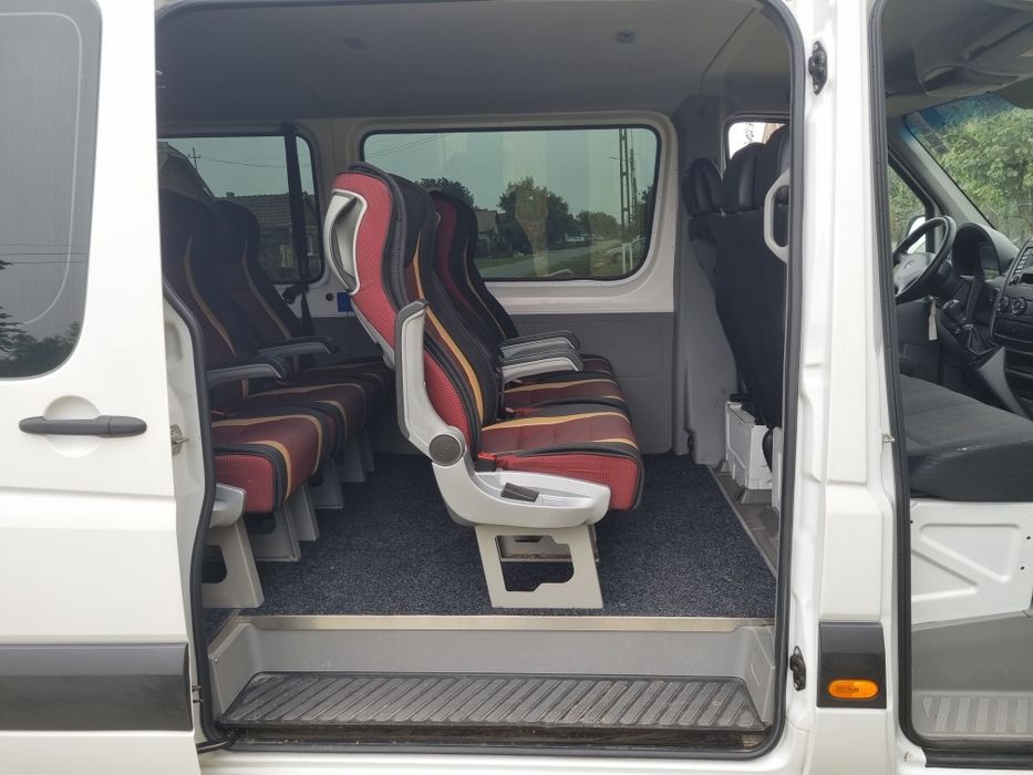 Vând Mercedes sprinter 311.8+1 pers.