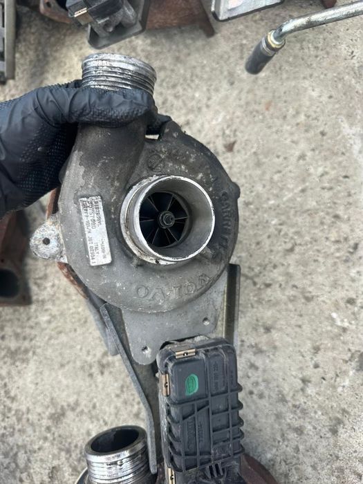 Turbina 2.4D Euro 4 2006-2010 163CP 185 CP Volvo S60 V70 XC90 XC70 30757080