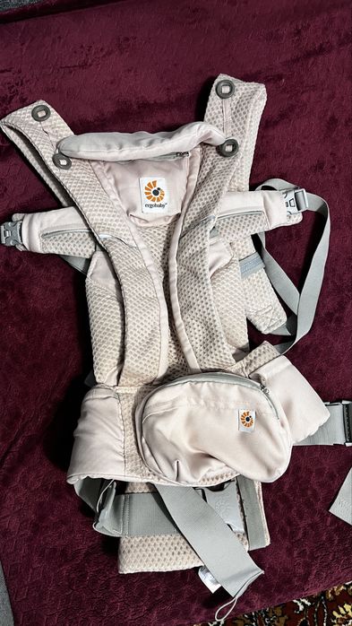Эргорюкзак Ergobaby Omni