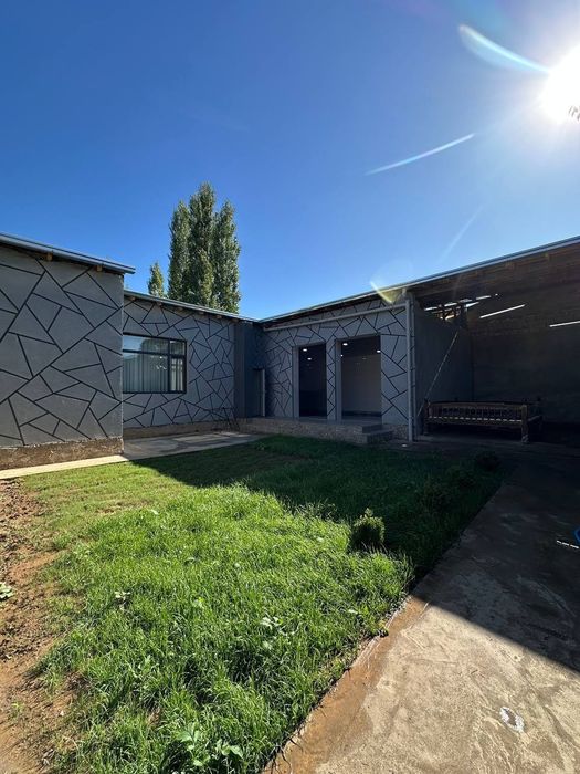 Xumsonda dacha sotiladi srochna