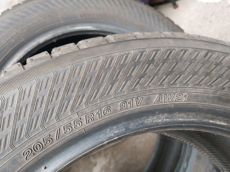 Комплект Всесезонни гуми 205 55 16  YOKOHAMA ДОТ 3022 и MOMO ДОТ 1021