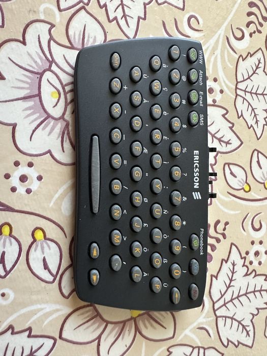 Tastatura pentru telefoane Sony Ericcson
