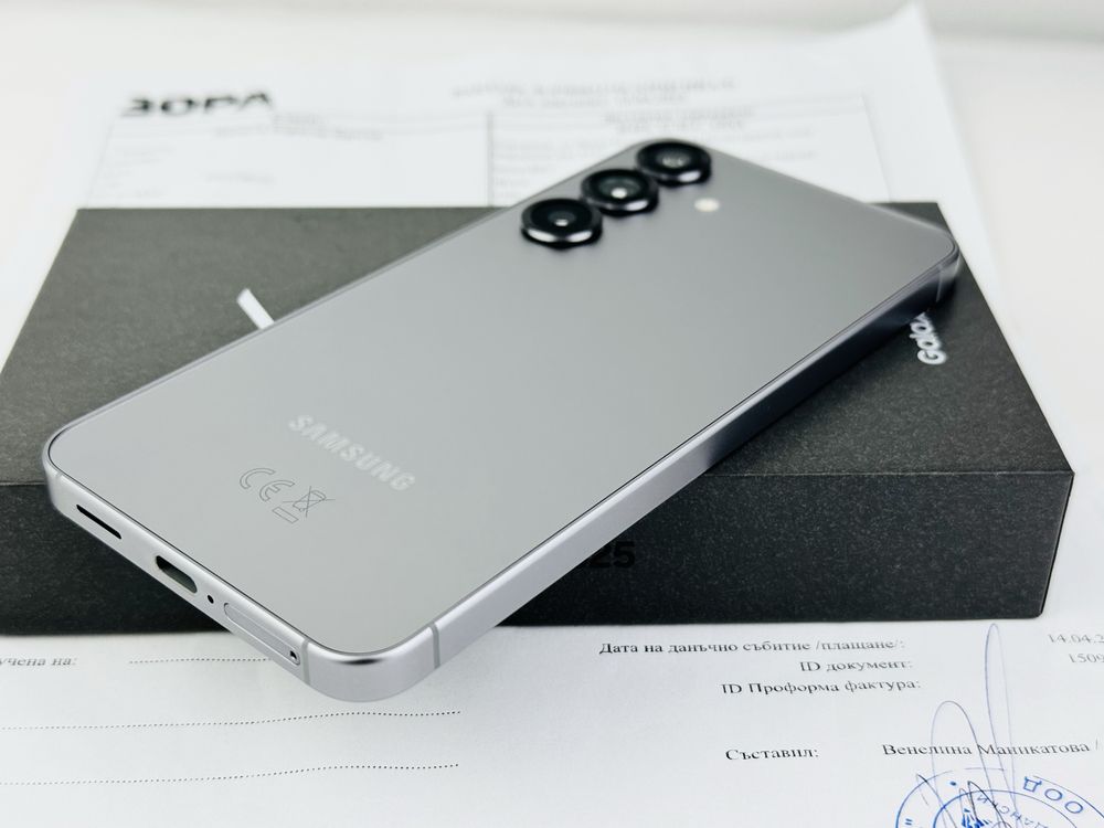 НОВ! Samsung Galaxy S25 5G 256GB 12RAM Silver 2г. Гаранция!