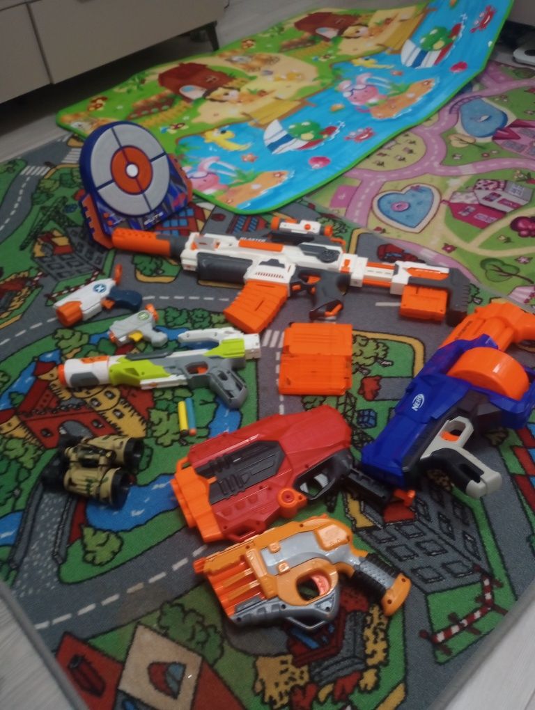 Pistoale Nerf +țintă electronică