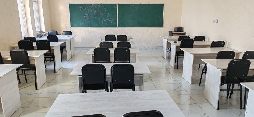 Partalar, doskalar, konditsionerlar! A'lo holatda.