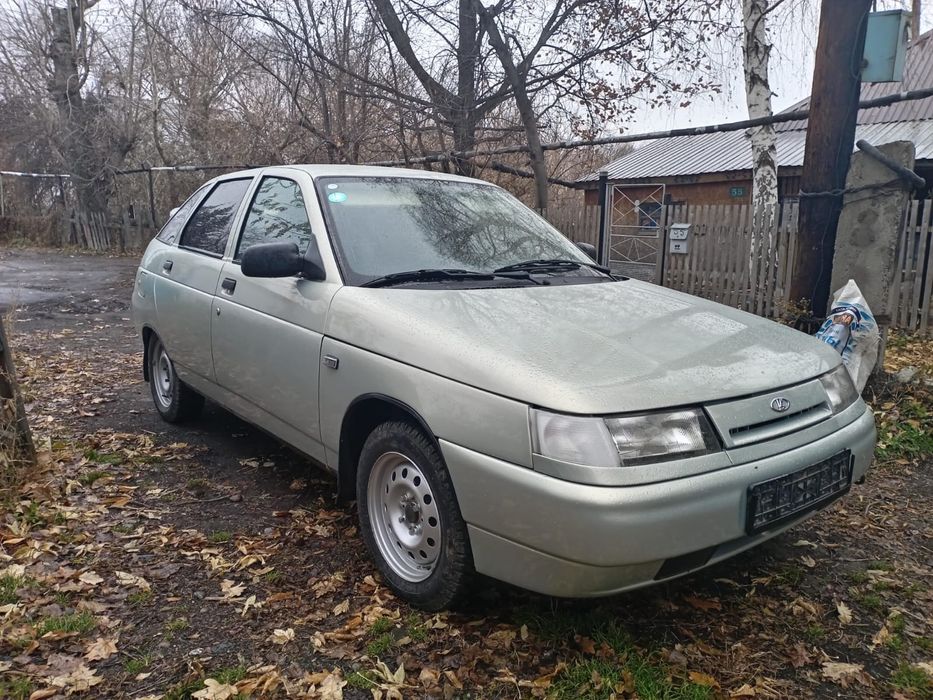 Продам автомобиль ваз 2112в отличном состоянии. Варианты обмена.