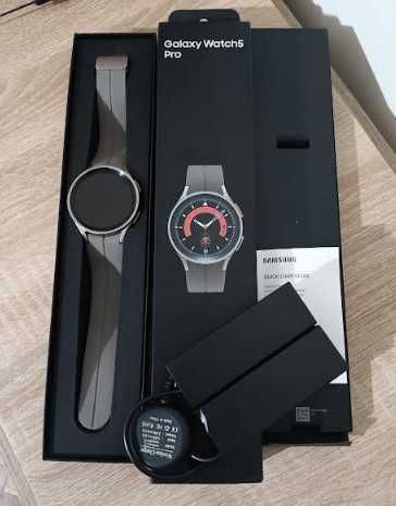Смарт часовник Samsung Galaxy Watch5 Pro SM-R925F, 45 мм