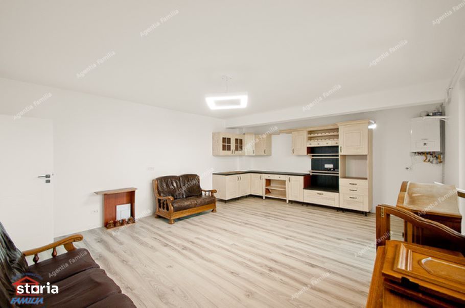 Inchiriere apartament 3 camere, Mazepa 2, in bloc nou, partial mobilat