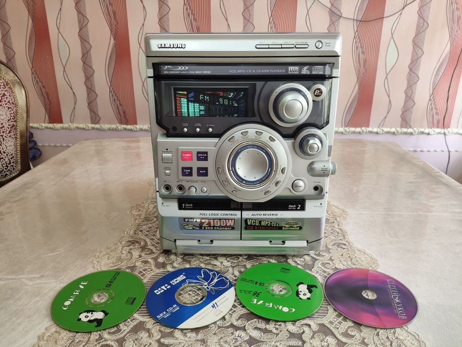 Usletir samsung orginal hamma joyi ishlaydi kalonkasi yo‘q