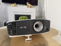 Videoproiector BenQ - 4000 lumeni, WXGA, HDMI, 3D - Impecabil!