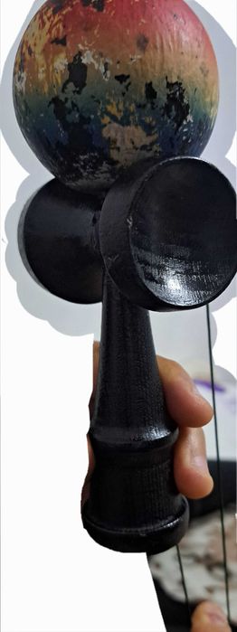 Kendama cu grip/neagra