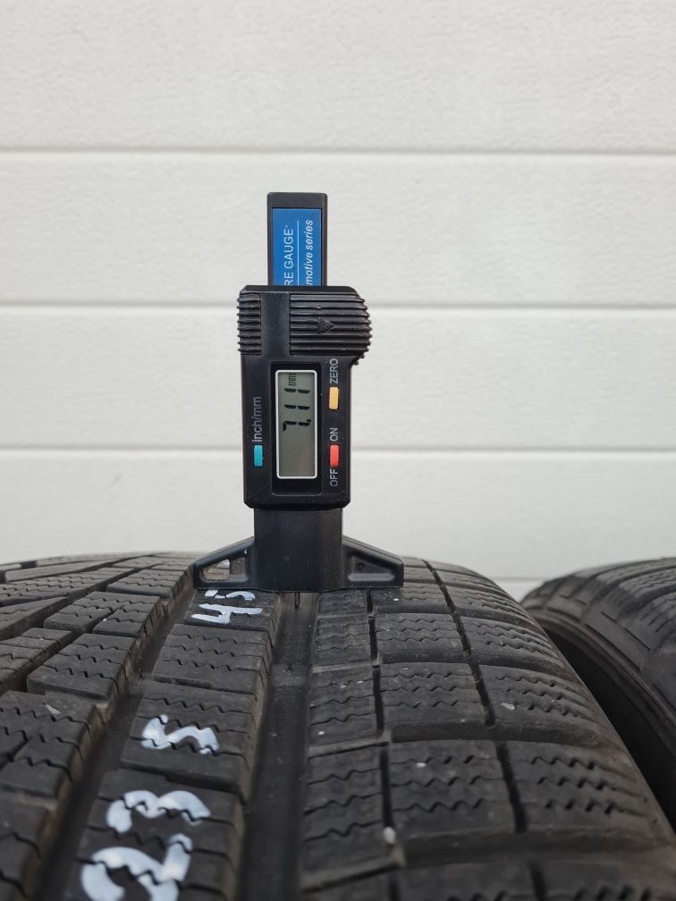Зимни гуми 4 броя HANKOOK IceptEvo2 235 45 R18 дот 3615