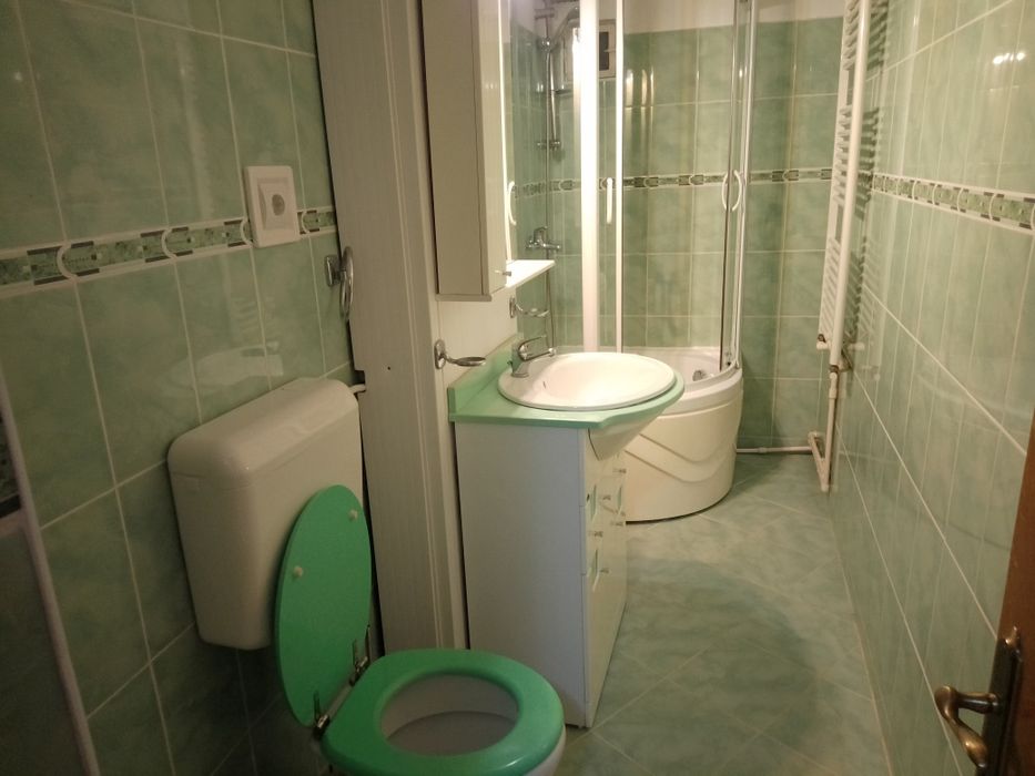 Apartament 2 camere de inchiriat