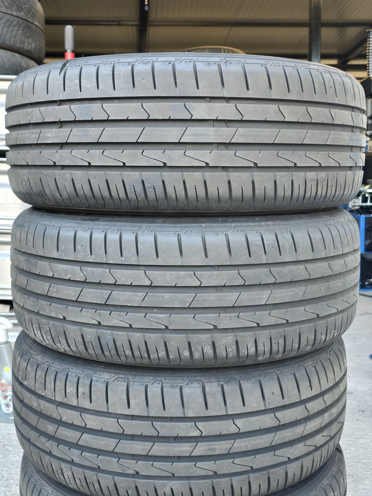 4 Броя 205/50/16 Hankook 7mm