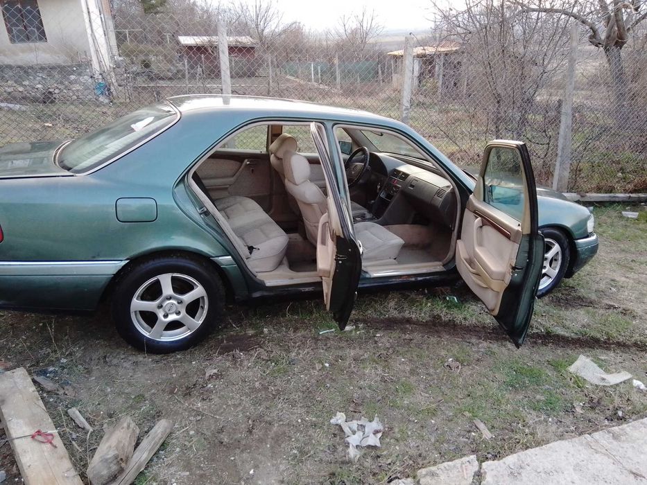 mercedes C 250 w 202 на части