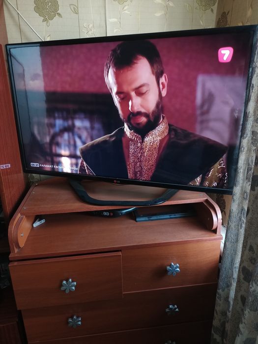 Плазменный телевизор