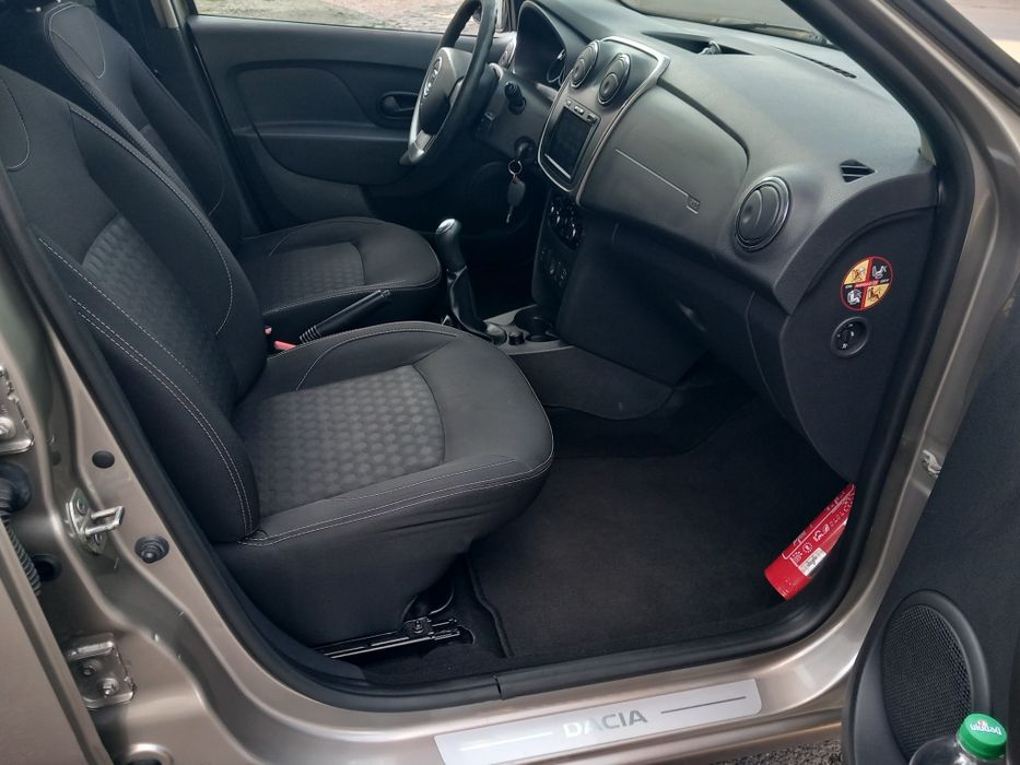 Dacia Logan 0.9 Navigație Clima