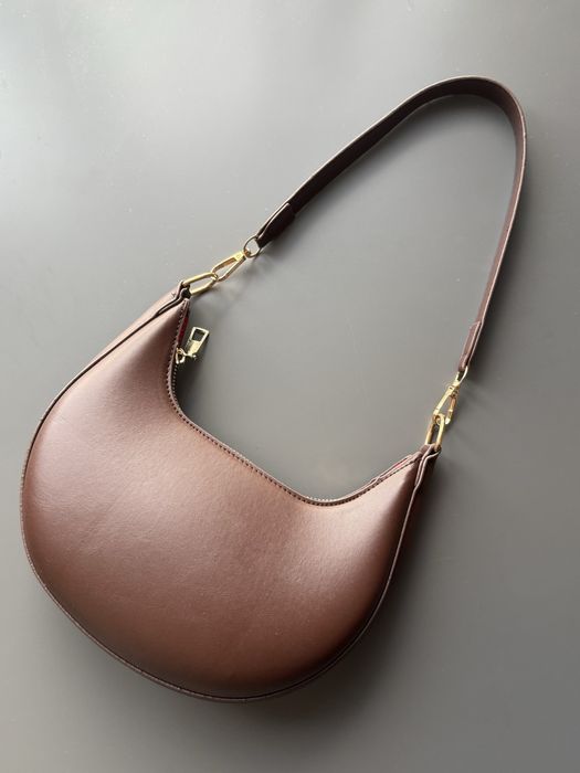 Стилни нови чанти цена от 10 лв до 30 лв