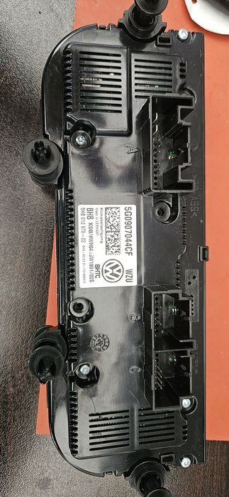 Управление за климатроник с подгрев  Vw Golf 7