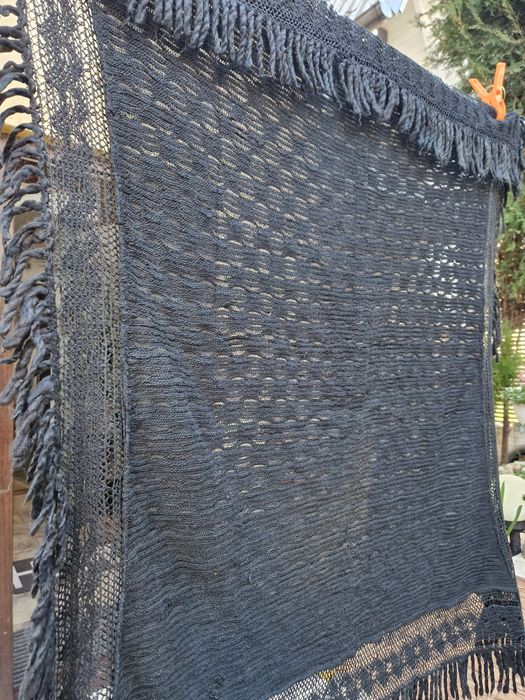 Broboada veche cu franjuri,zona Transilvania, 1,48 x 1,35 cm
