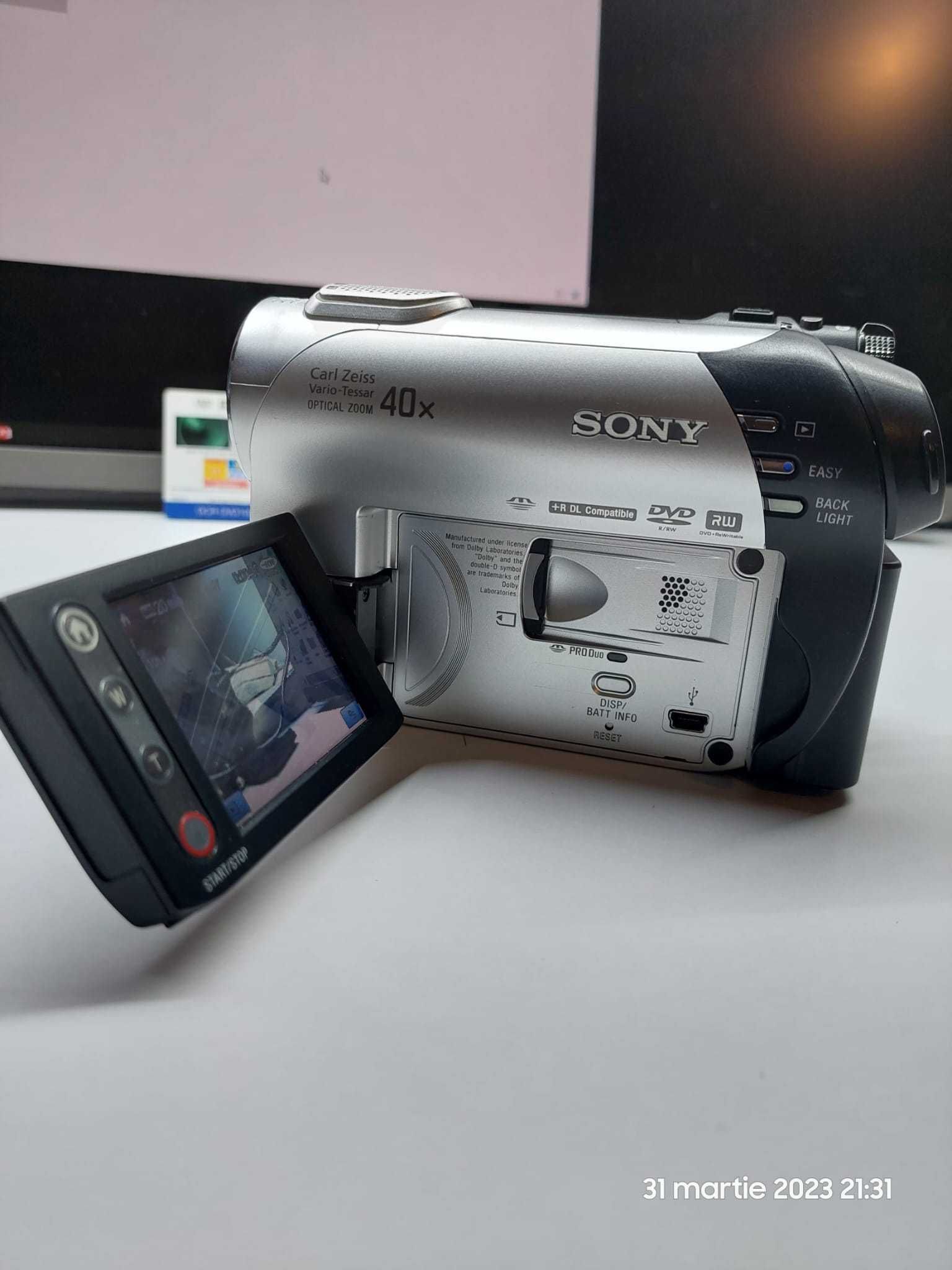 Camera video DVD Handycam Sony DCR-DVD 109E