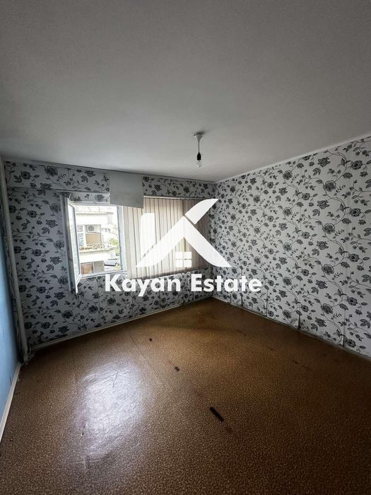 Дава се под наем Тристаен апартамент в Бургас, Изгрев - 80 кв.м за 400 € - Снимка #3