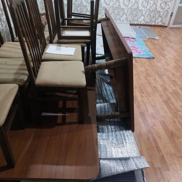 Срочно продам стол 12 стул