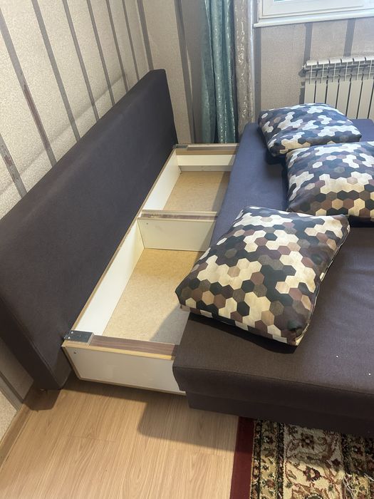 Продам диван б/у