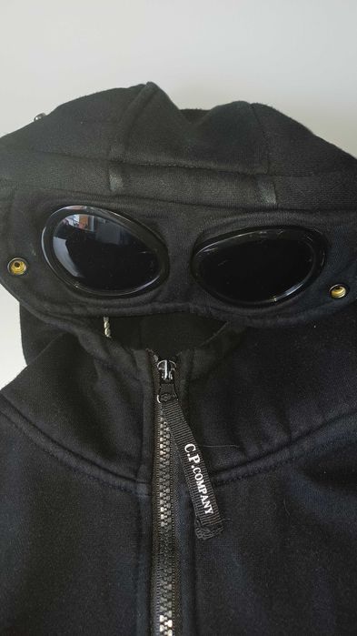 CP Company суитшърт & Luda комбат панталон