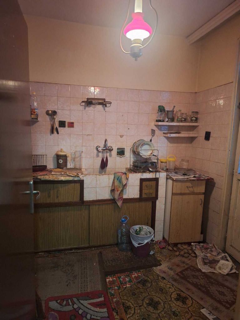 Продава се Етаж от къща в Асеновград - 120 кв.м за 765 €/кв.м - Снимка #10