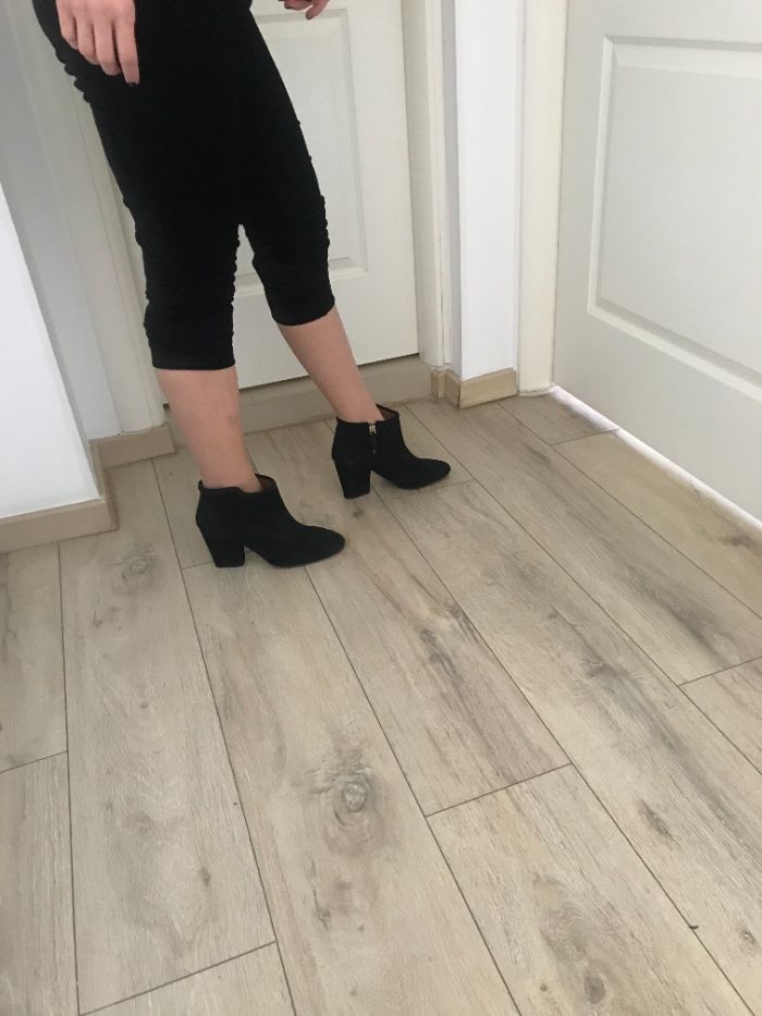 Ghete de dama zara, negre, piele intoarsa, marime 38