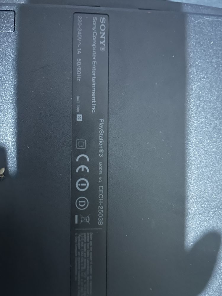 PlayStation 3 + два джоестика