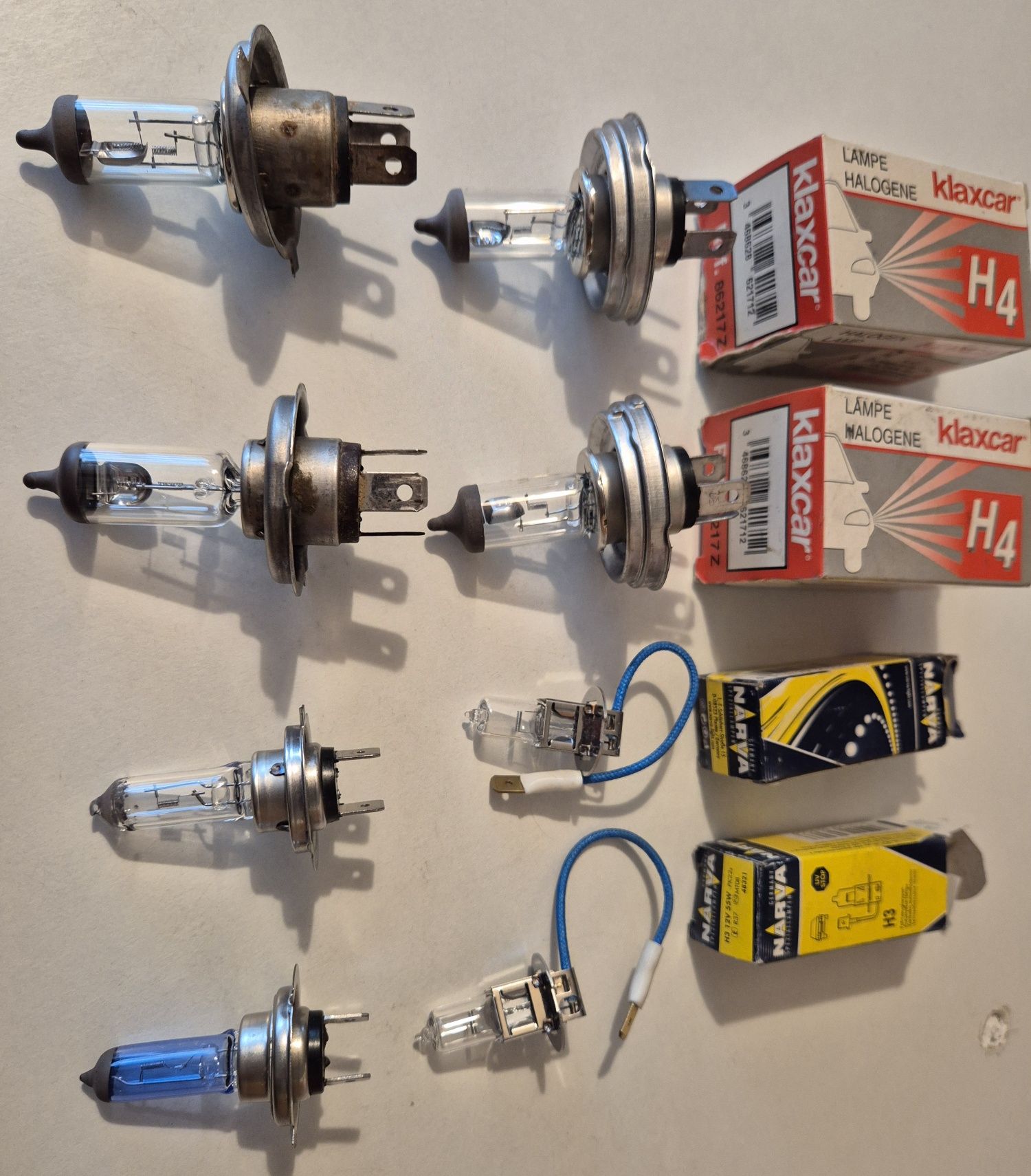 Lot 27buc Becuri 12V diverse