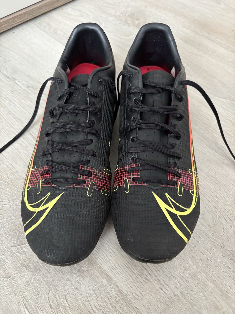 Vând ghete nike mercurial vapor 14 ca noi
