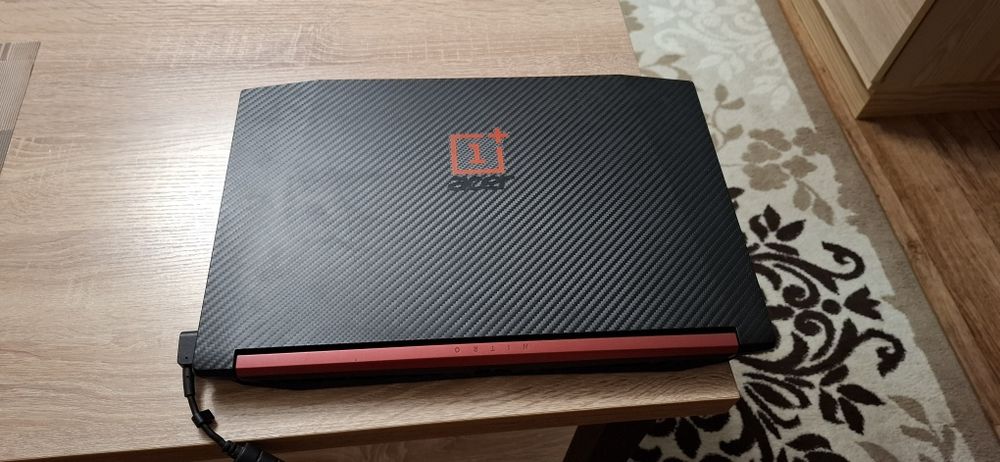 Продаю acer nitro 5.
