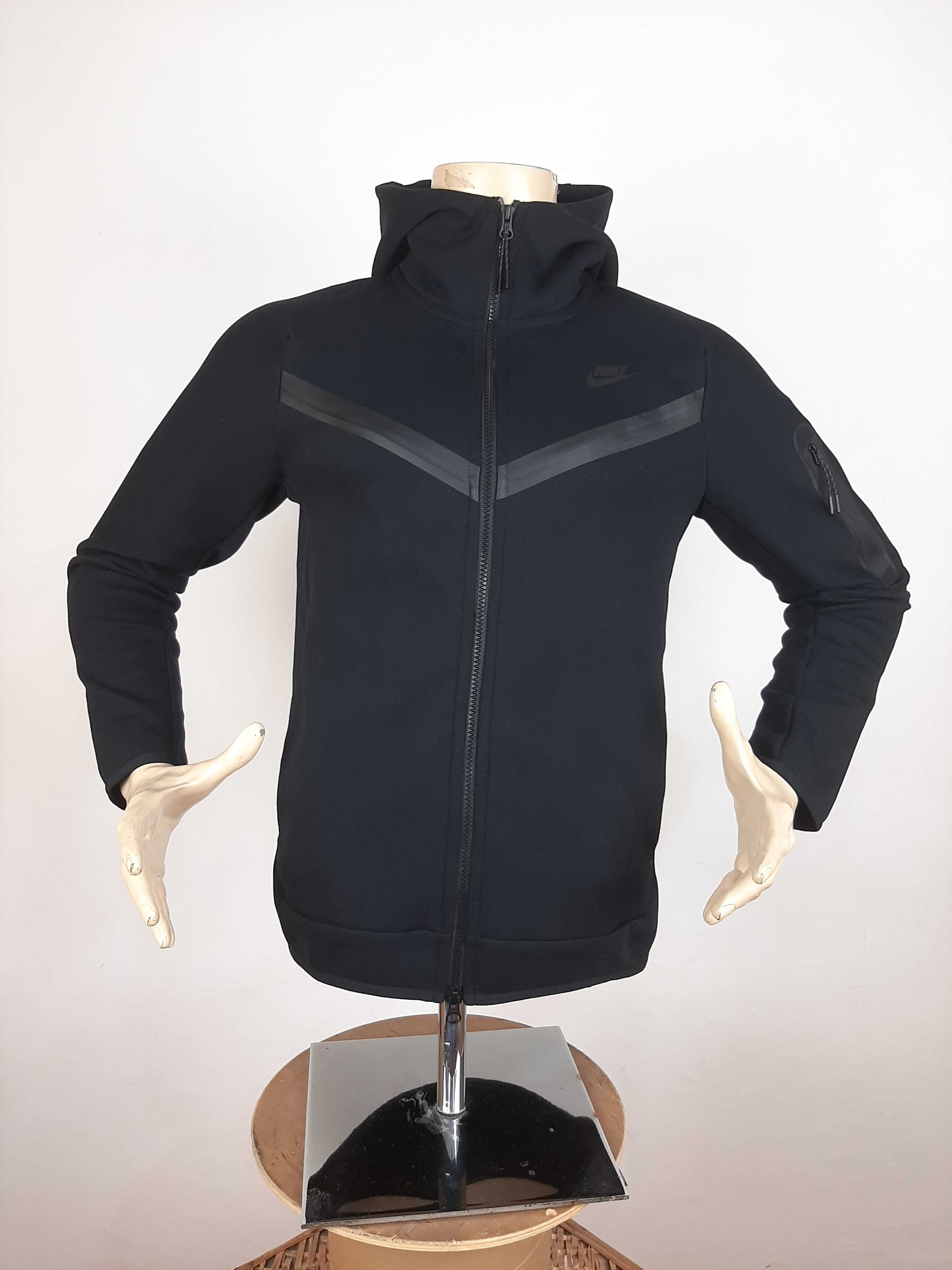 Nike Tech Fleece - Оригинално мъжко горнище размер S