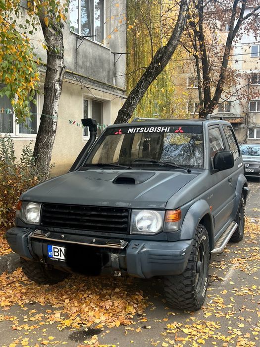 Mitsubishi pajero mk2 2,5l
