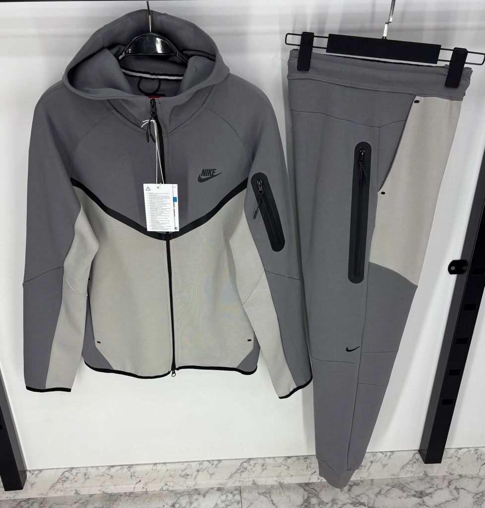 ‼️Nike Tech fleece model 2025 disponibil L și XL