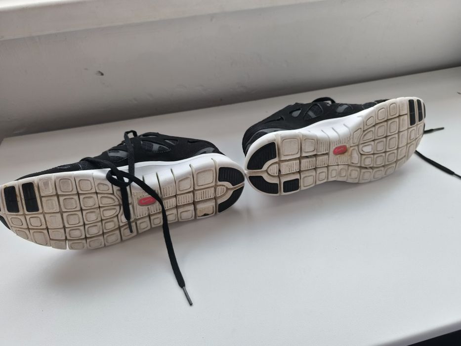 Adidași Nike mărimea 39